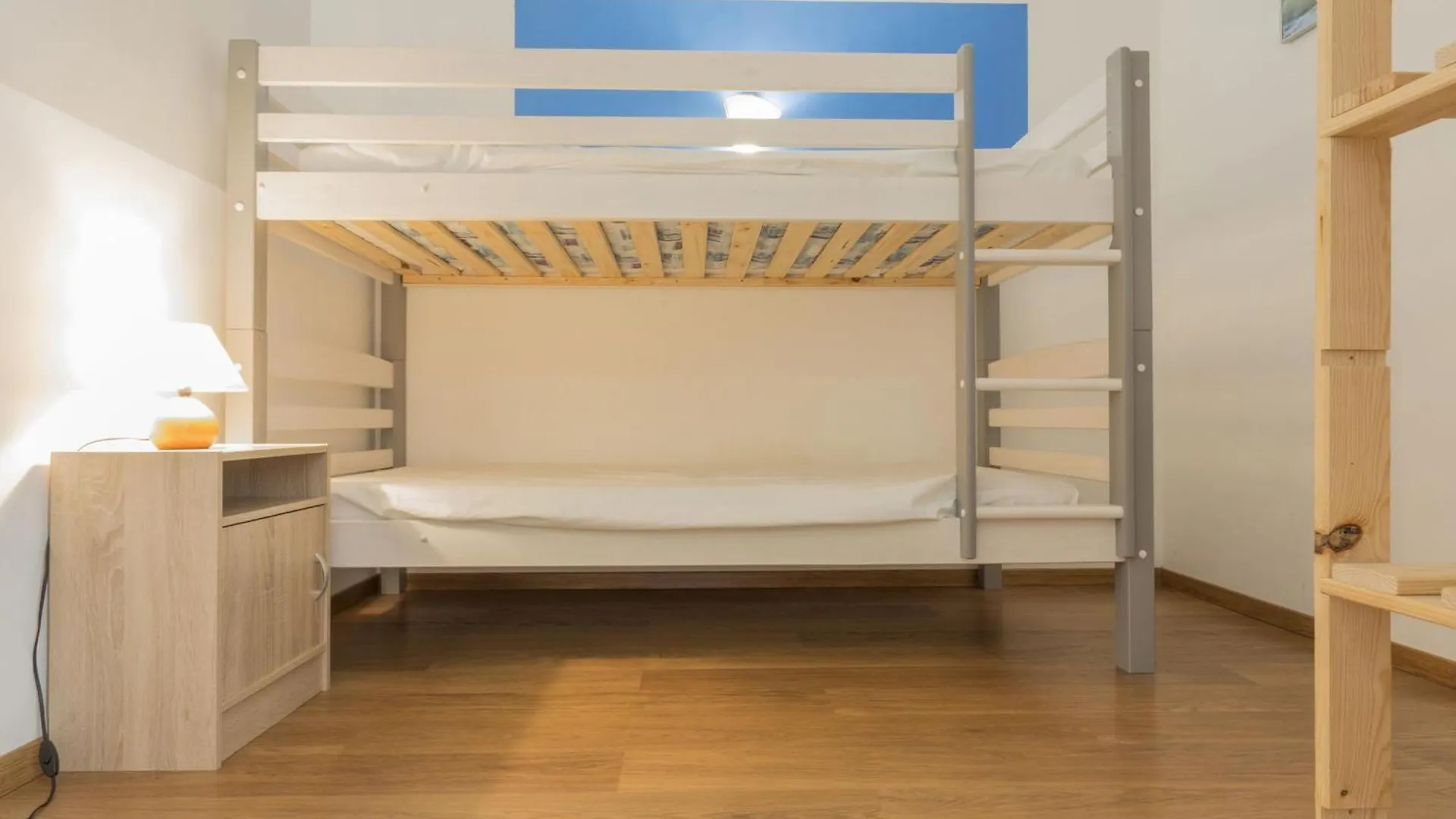 Apartamento A 30M De La Playa De Riells, Para 4 Personas, Con Terraza Y Parking. - Es-325-14 톨로엘라데몽트그리
