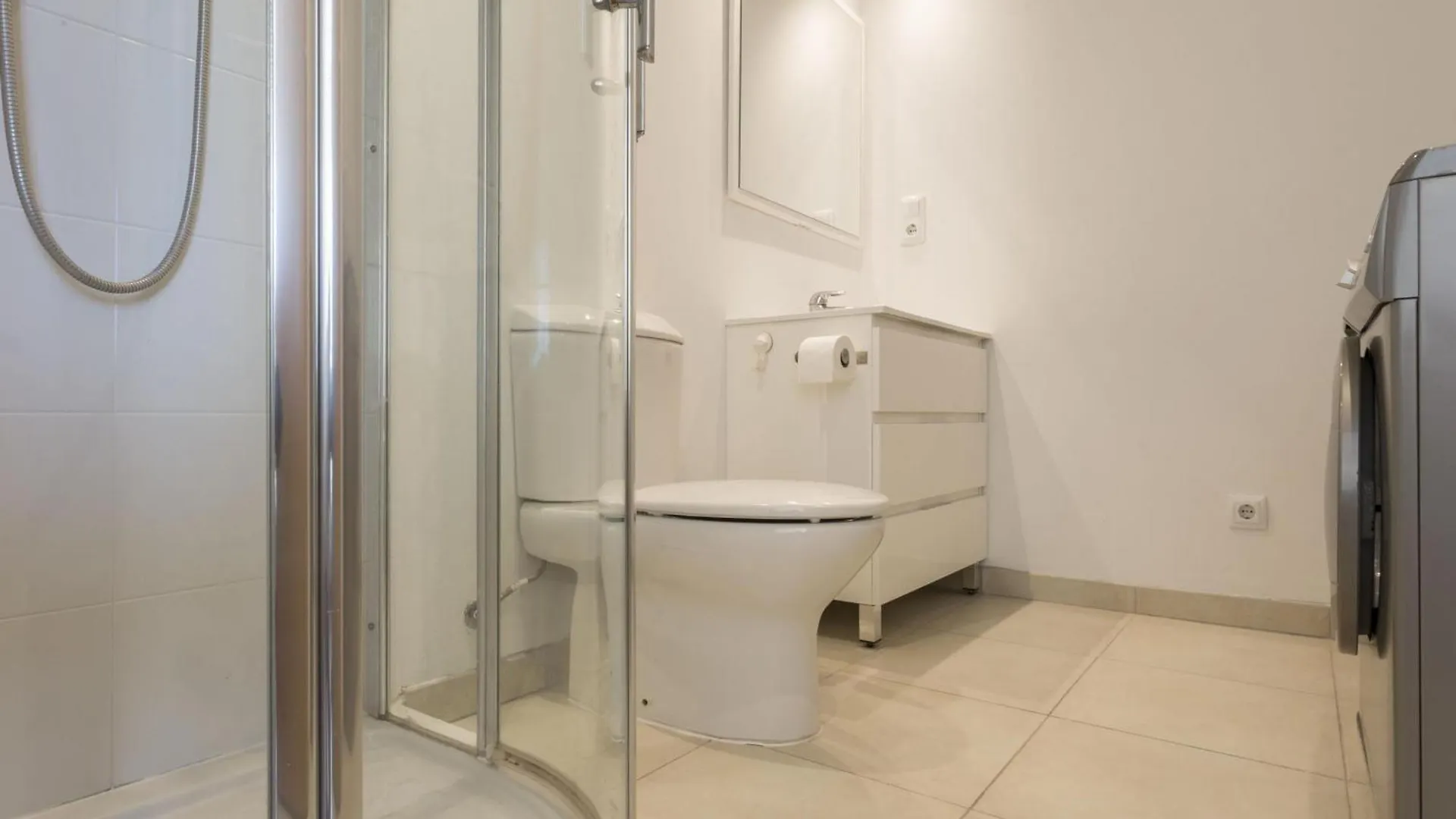 Apartamento A 30M De La Playa De Riells, Para 4 Personas, Con Terraza Y Parking. - Es-325-14 托罗埃利亚-德蒙特格里 0*,